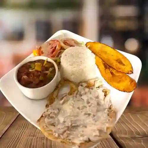 Pechuga en Salsa de Champiñón