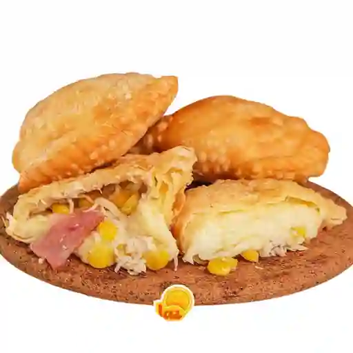Empanada maíz y tocineta