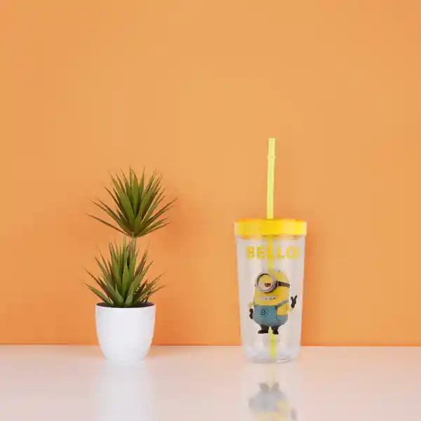 Vaso de Plástico Con Pitillo Amarillo Colección Minions Miniso