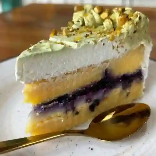 Torta de Pistachos y Arandanos