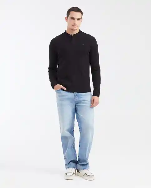 Camiseta Long Sleeve Negro Sombrio Ultraoscuro T L Chevignon