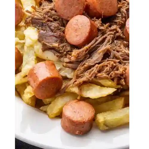 Salchipapa con Carne
