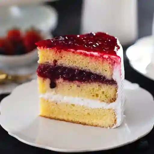 Porción Torta 3 Leches Frutos Rojos
