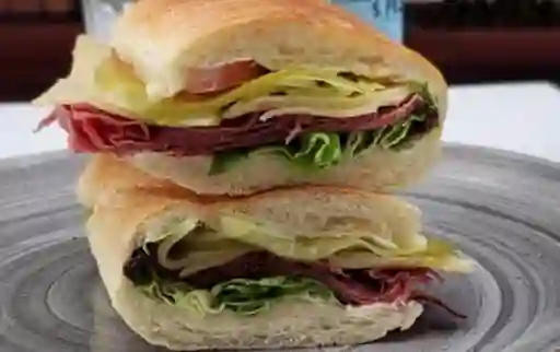 Sándwich Pastrami