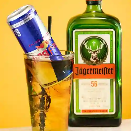 Cóctel Frappé Jagermeister