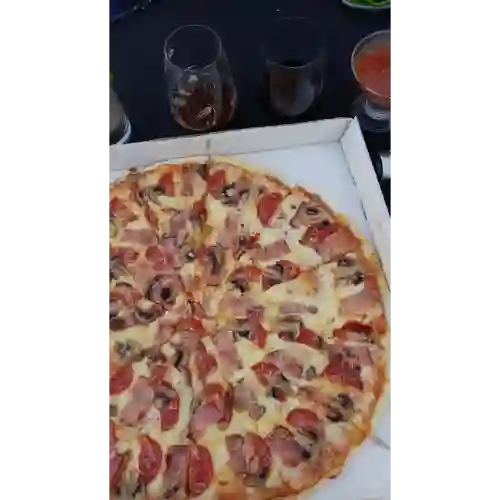 Pizza Milanesa Familiar