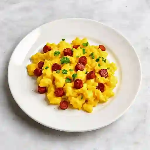 Huevos revueltos con chorizo