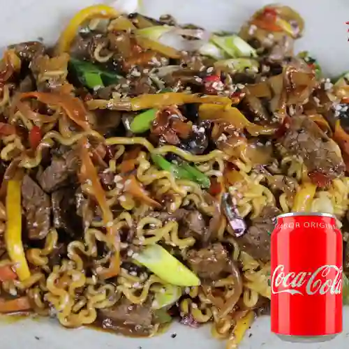 Combo Pad Thai Lomo + Coca-Cola Sabor Original 355 ml