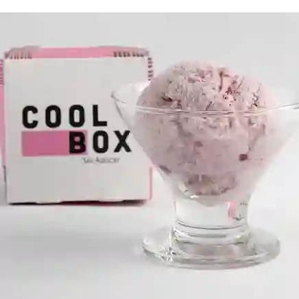 Frutos Rojos Cool Box