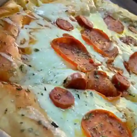 Pizza de pepperoni duo