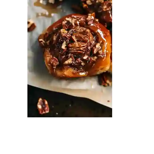 Arequipe y Nueces Cinnamon Roll