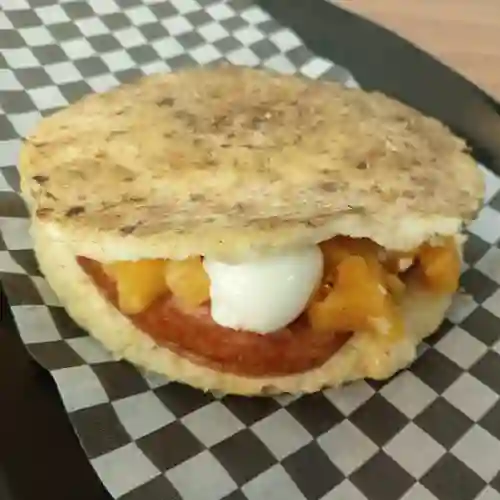 Arepa Hawaiana