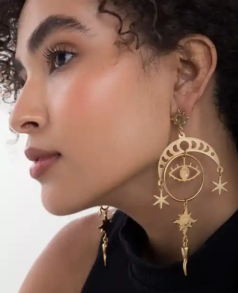 Aretes Dorados Amarillo Dorado Oscuro Mujer Naf Naf