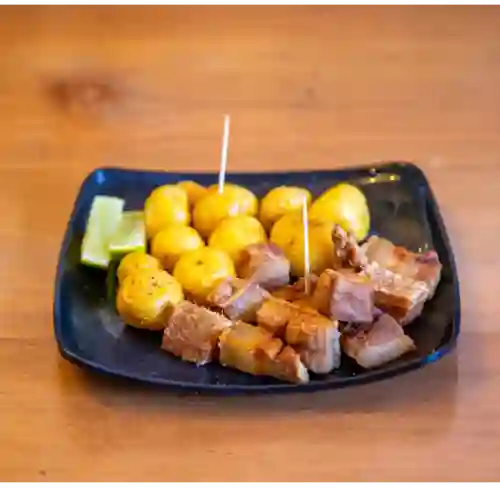 Chicharrones Capettos