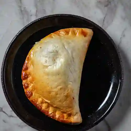 Empanada de Espinaca y Queso Mozarella