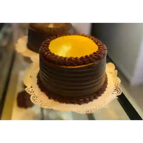 Torta de Chocolate con Maracuya