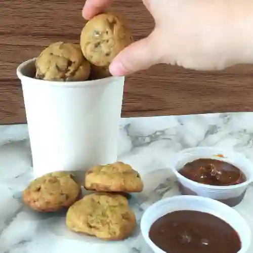 Mini Cookies + 1 Salsa