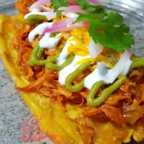 Patacon con Pollo