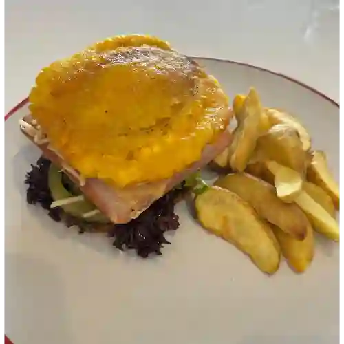 Hamburguesa de Plátano con Papas