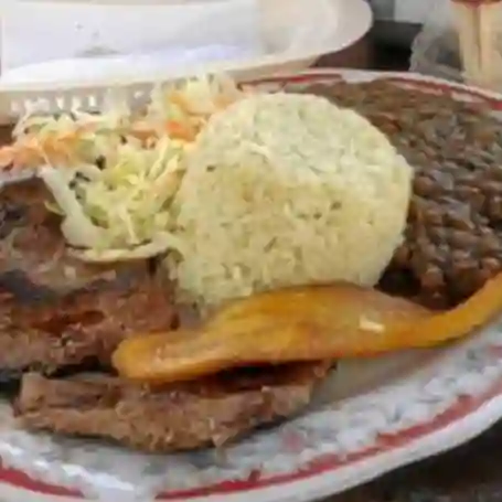 Almuerzo Corriente