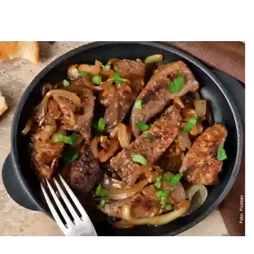 Almuerzo Ejecutivo Hígado encebollado