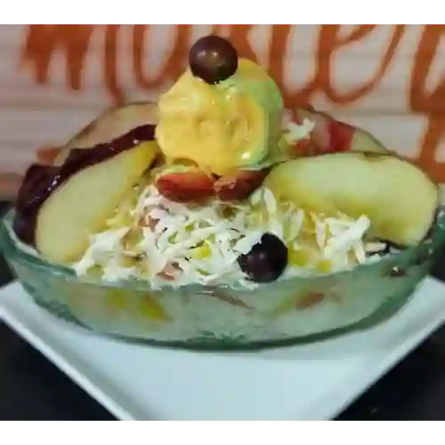 Ensalada de Frutas Arte Pastelero con Yogurt