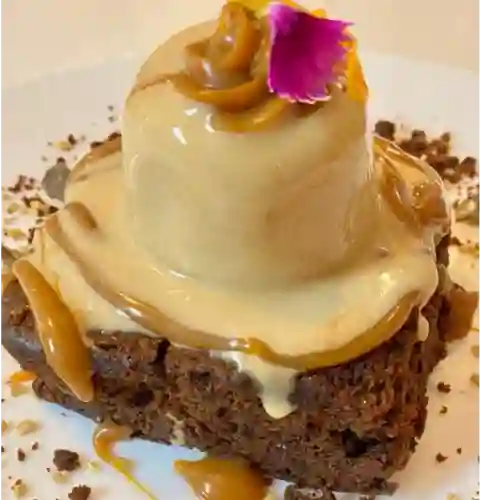 Brownie con Helado