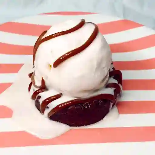 Brownie con Helado