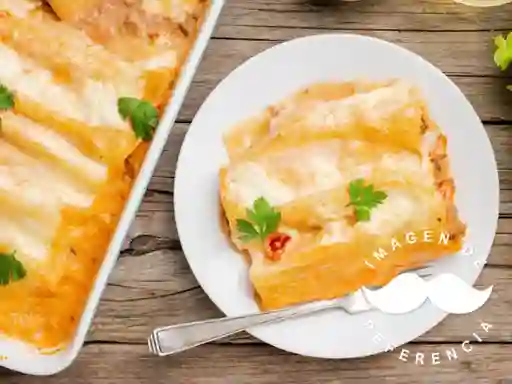Canelones de Pollo