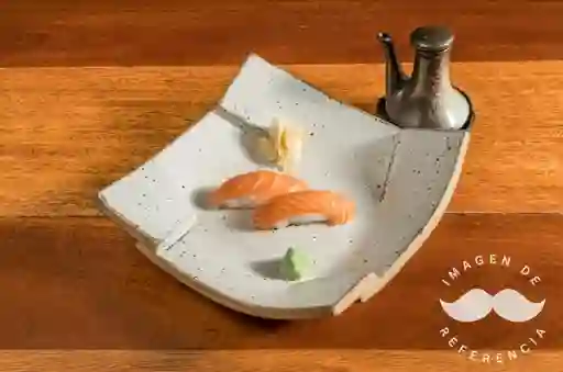 Nigiris de Salmón