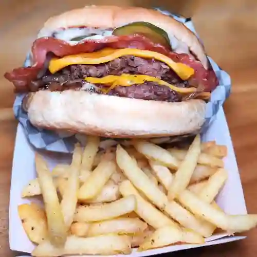 Combo Hamburguesa Doble Carne + Papa 60g
