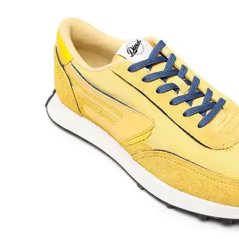 Dieseladulto Tenis S-Racer Lc Amarillos Talla 8