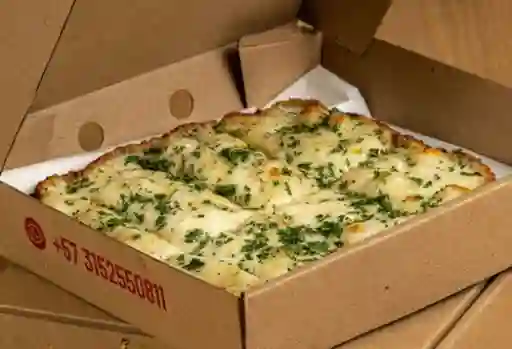 Focaccia con Queso y Ajo