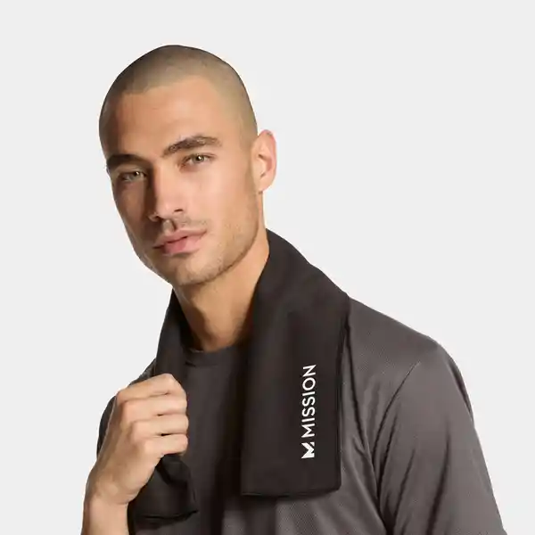 Mission Toalla Refrescante y Transpirable Negra