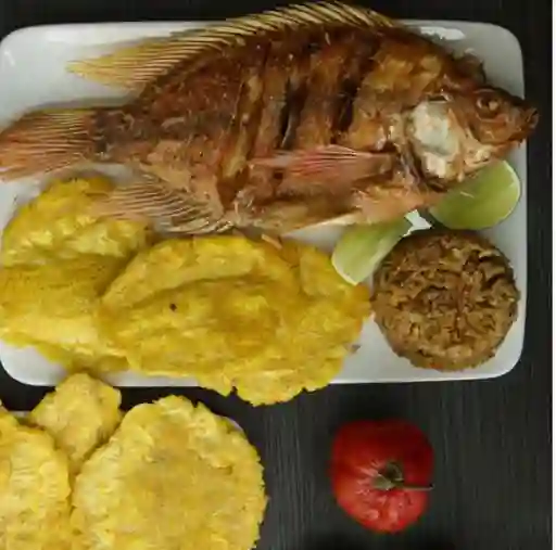 Promoción de 2 Mojarras Fritas