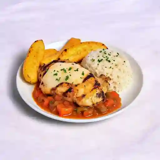 Media Porción Pechuga de Pollo Gratinada