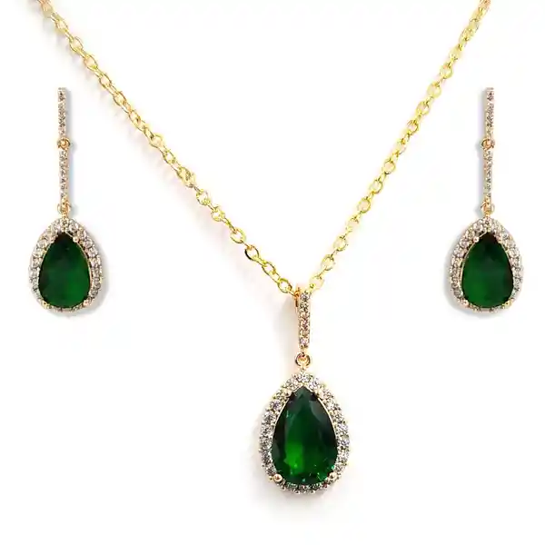 Le Poeme Set de Collar y Aretes Con Gemas Gold Verde