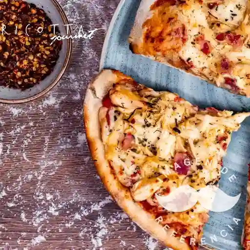 Pizza Salami Pollo Personal