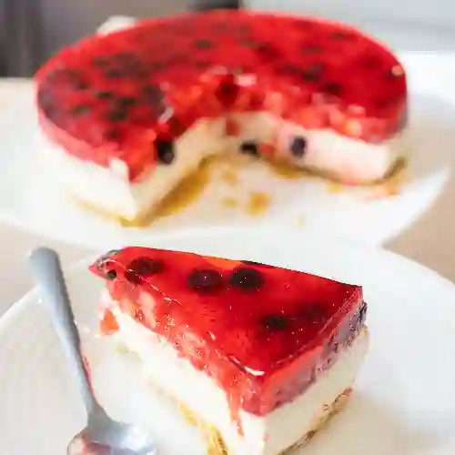 Porción Cheescake Light de Frutos Rojos