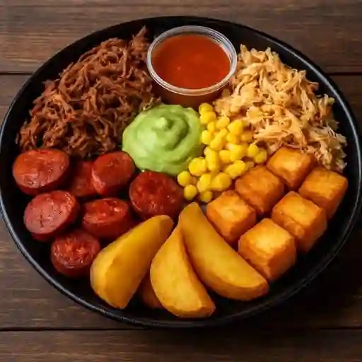 Salchipapa bandeja 4
