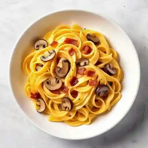 Pasta Tocineta y Setas