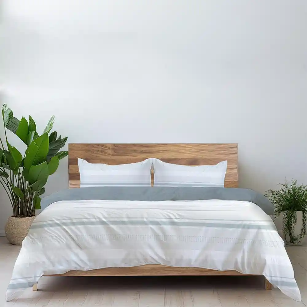 Edredon Finlandek Basic Esencial Queen (160 X 190 Cm) Poliéster Water