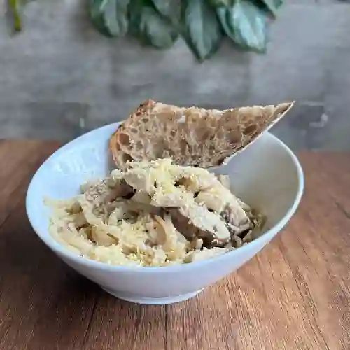 Pollo y Champiñones