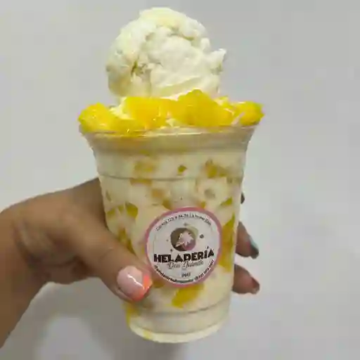 Mango con crema pequeño 12oz