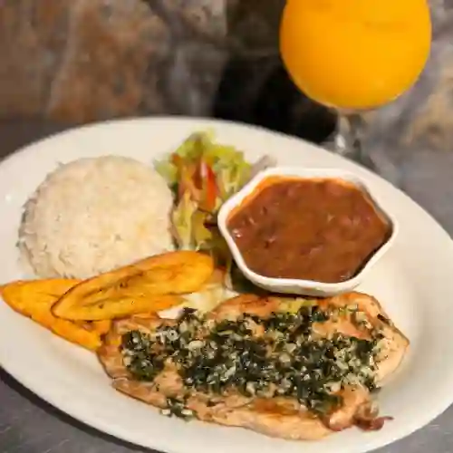 Pechuga Al Ajillo
