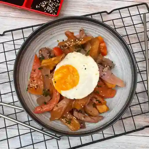 Lomo Saltado
