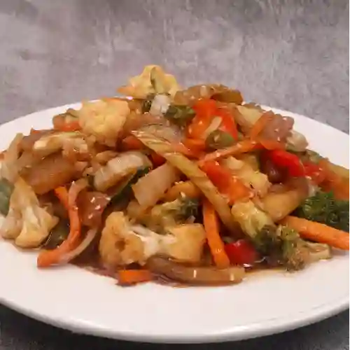 Chop Suey Bento Vegetariano Mediano
