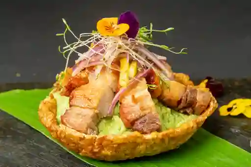 Canastas de Patacon con Chicharron