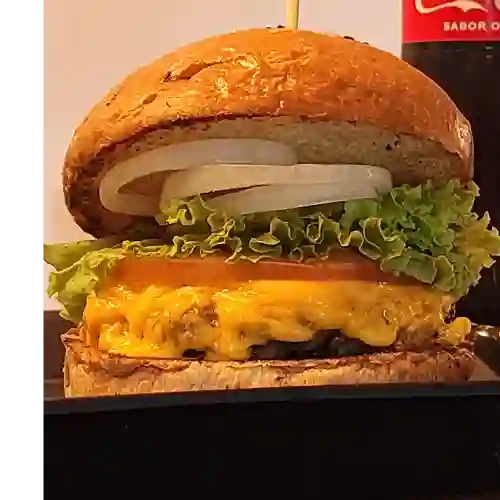 Hamburguesa Tradicional Artesanal
