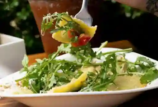 Ravioli Con Ricotta E Rucula